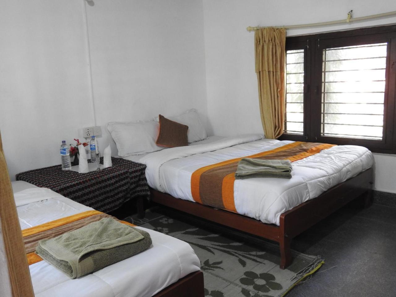 Rhino Lodge Bardia Pvt Ltd Bardiya Buitenkant foto