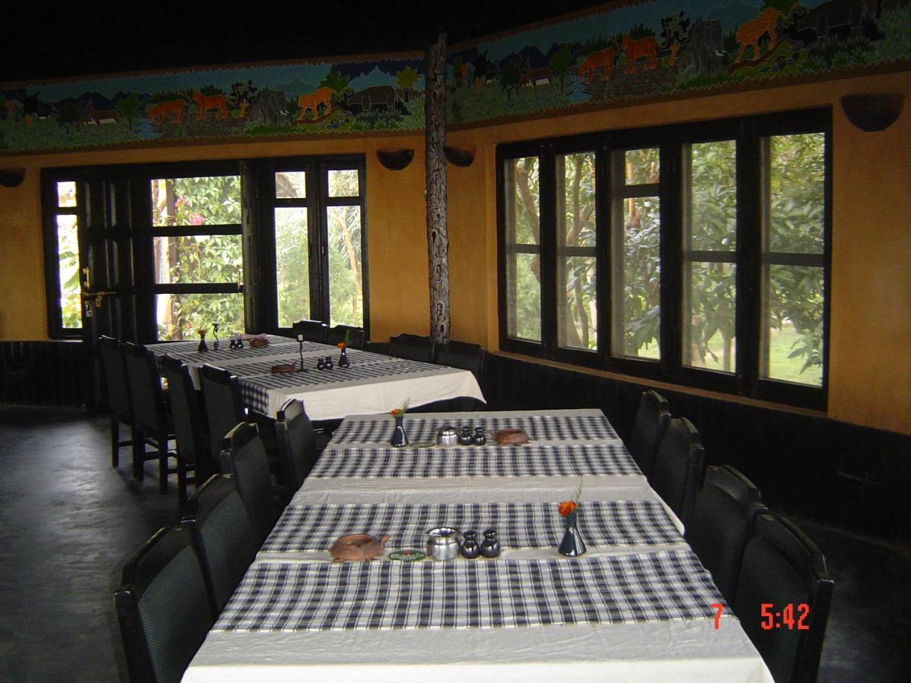 Rhino Lodge Bardia Pvt Ltd Bardiya Buitenkant foto