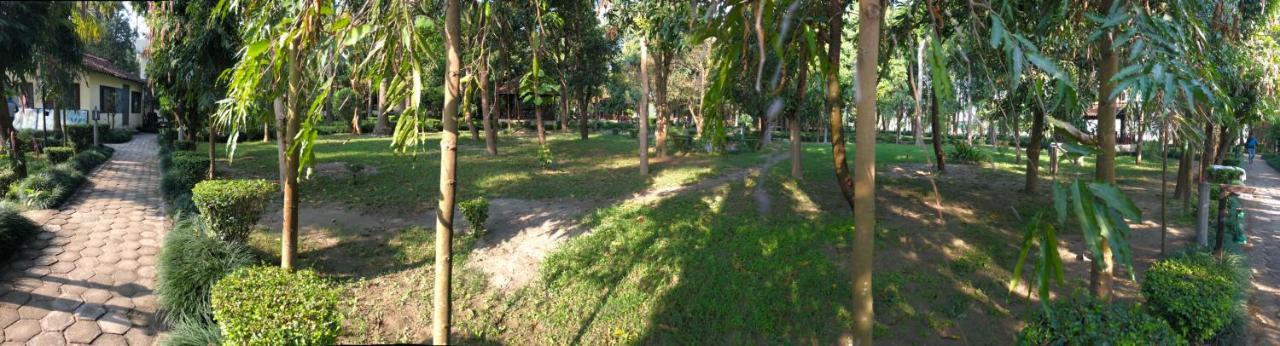 Rhino Lodge Bardia Pvt Ltd Bardiya Buitenkant foto